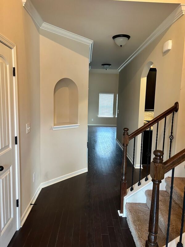 Building Photo - 347 Glen Cross Way