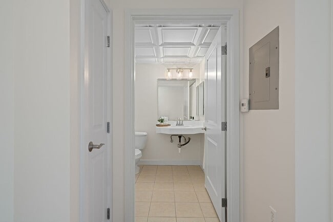 Foto del edificio - 1080 Park Blvd