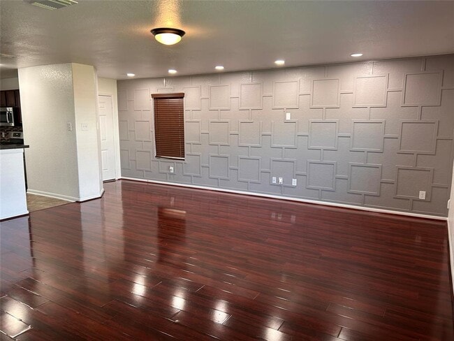 Building Photo - 20114 Windy Stone Dr