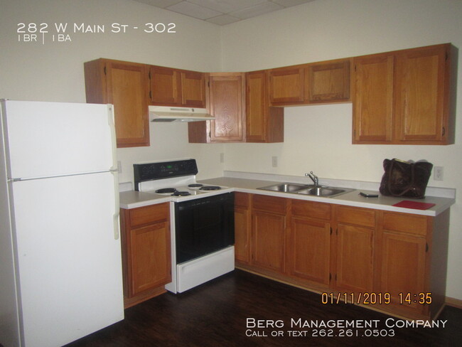 Building Photo - Spring City Apartments One Bedroom One Bath