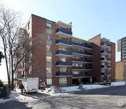 Building Photo - Westbury Place