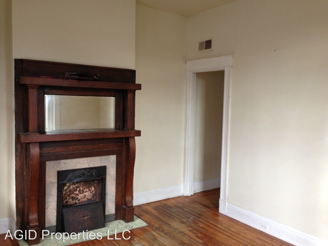 Foto principal - 1740 Sherman Ave