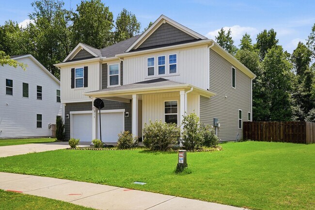 Building Photo - 313 Summer Ranch Dr