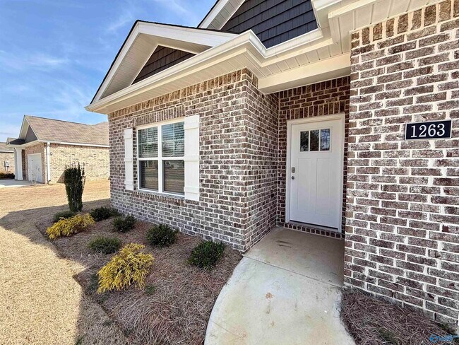 Foto del edificio - 1263 Eidson St