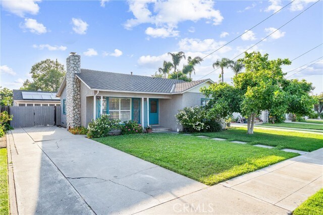 Foto principal - 242 N Waverly St