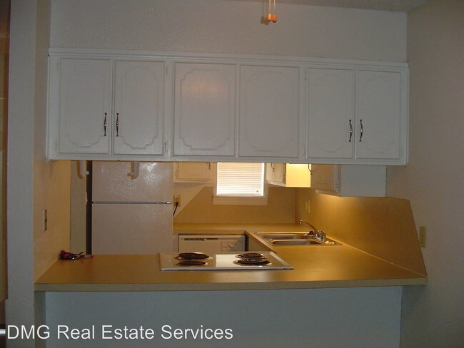 Foto del edificio - 2275 Donna Dr