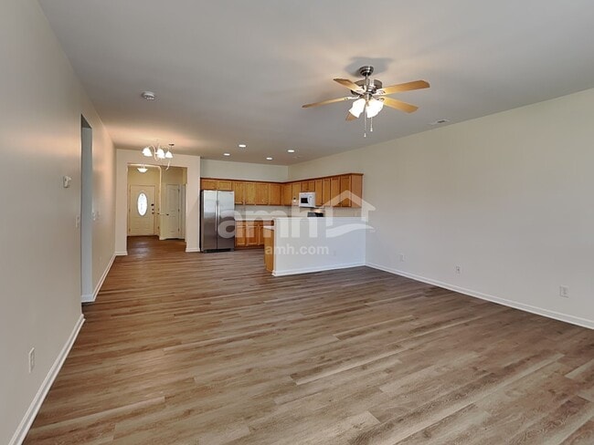 Building Photo - 108 S Ranney Way