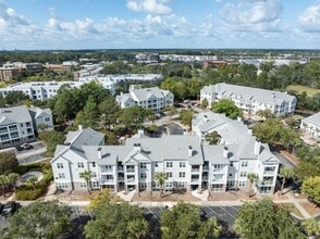 Building Photo - 130 River Landing Dr