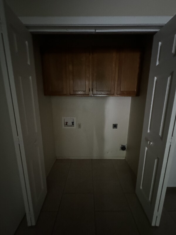 Building Photo - 212 W Val Verde Cir