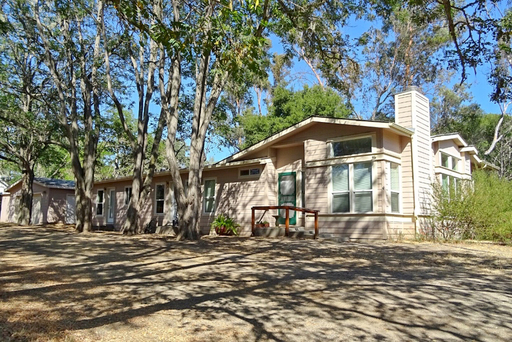 Primary Photo - 888 Fredensborg Canyon Rd