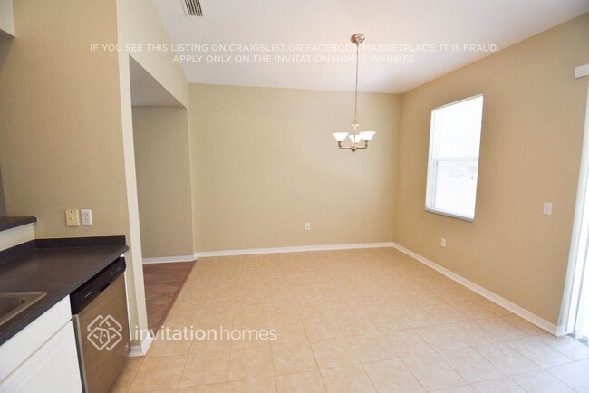 Building Photo - 6860 Lake Eaglebrooke Dr