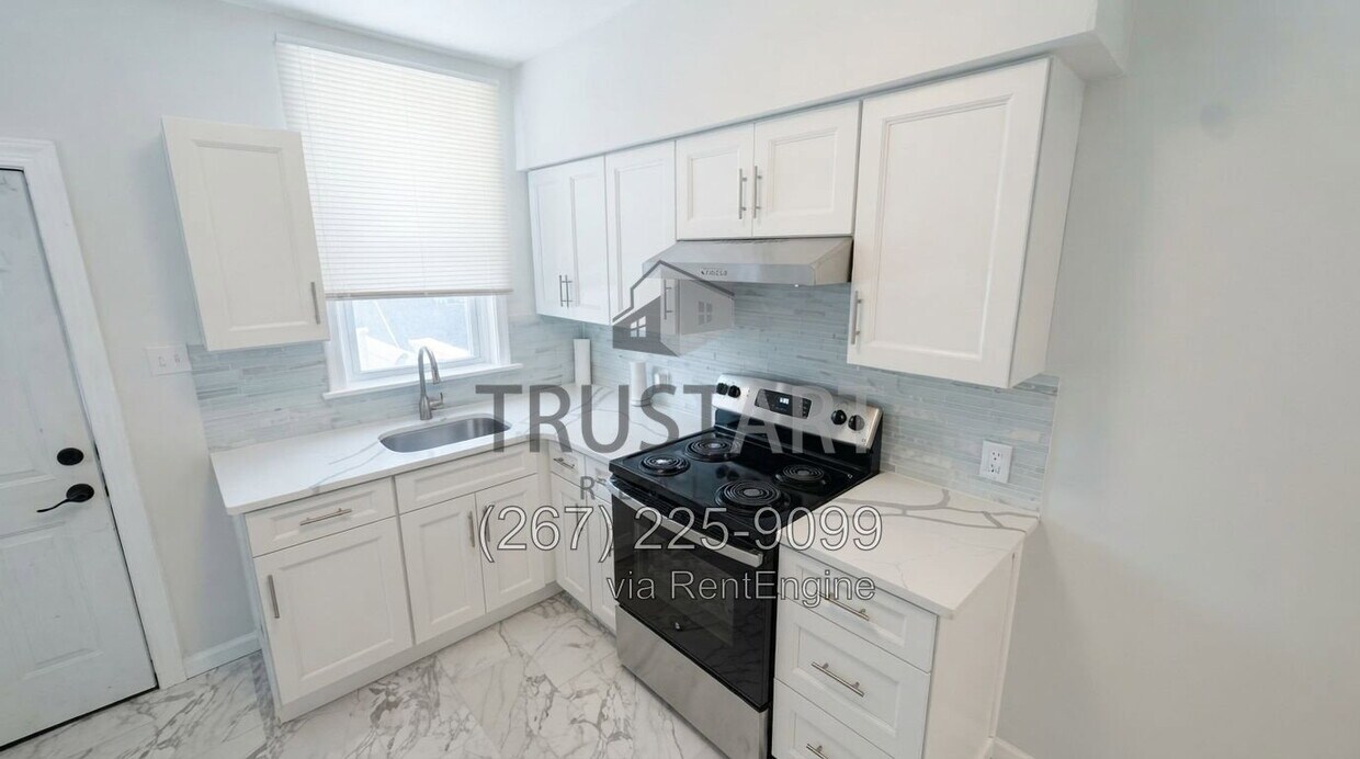 Photo - 196 West Duncannon Avenue