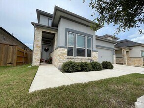 Building Photo - 12906 Stanford Dr