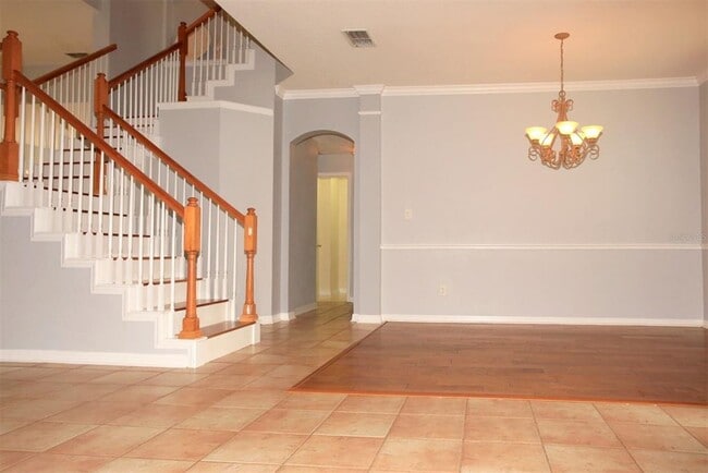 Building Photo - 10915 Piping Rock Cir