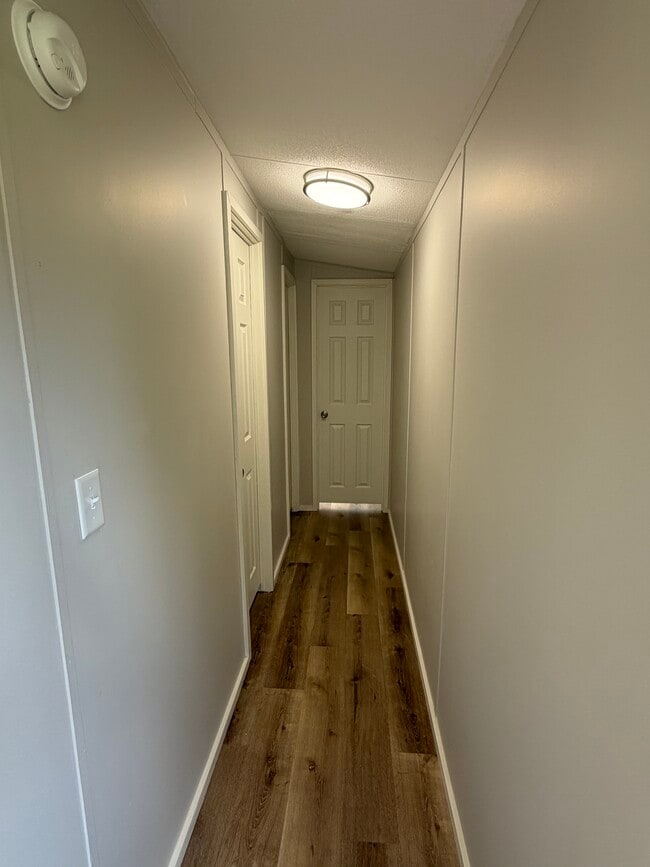 Building Photo - 3 bed 2 bath Collins GA