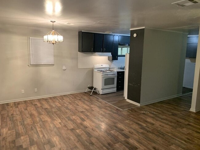 Foto del edificio - 1202 E 4th Ave