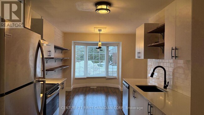 Photo du bâtiment - 101 Brookside St