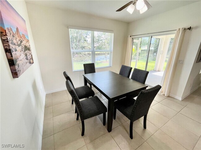 Foto del edificio - 604 SW 26th St