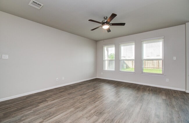 Foto del edificio - 3706 Otello Pl