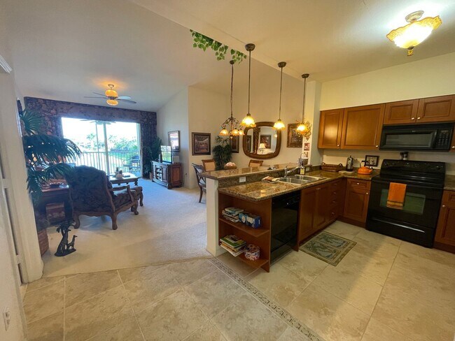 Foto del edificio - 20221 Estero Gardens Cir