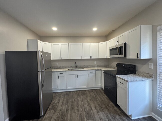 Foto del edificio - 269 Academy Ave NW