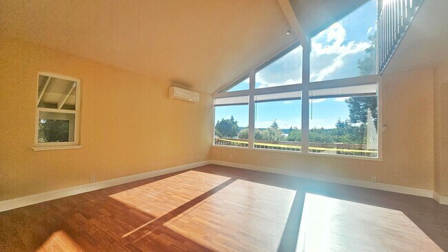 Foto del edificio - Mercer Island gem - 4 BD 2.5 Ba in Beautif...