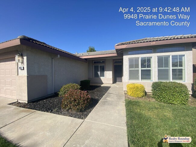 Foto del edificio - Charming 3-Bed, 2-Bath Single-Story Home w...