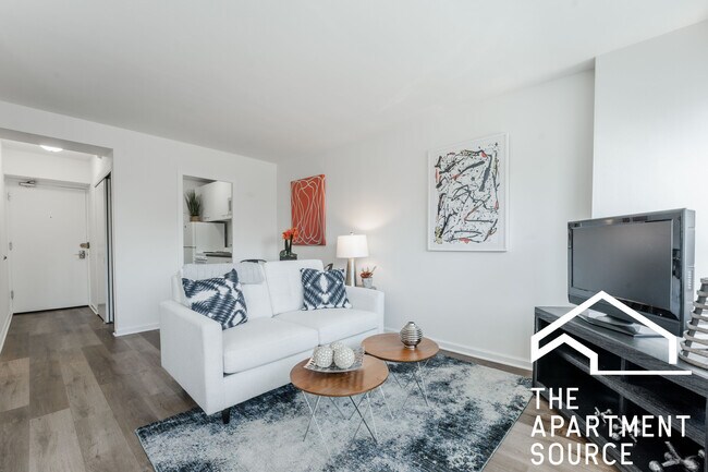 Foto del edificio - 3130 N Lake Shore Dr.