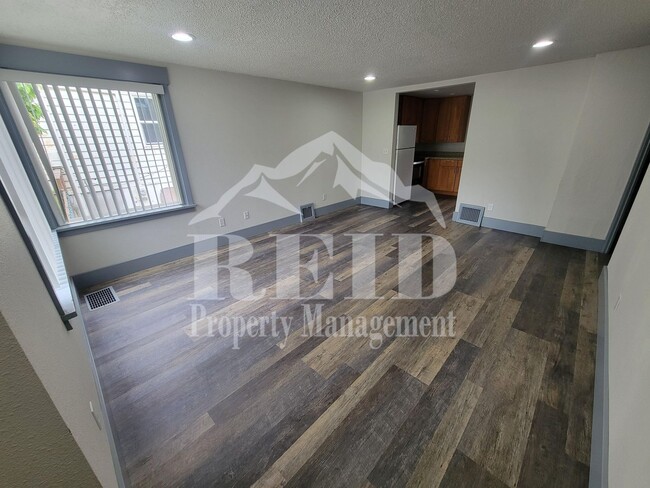 Building Photo - Centrally Located Bremerton Home With Partial View of Sinclair Inlet from Deck