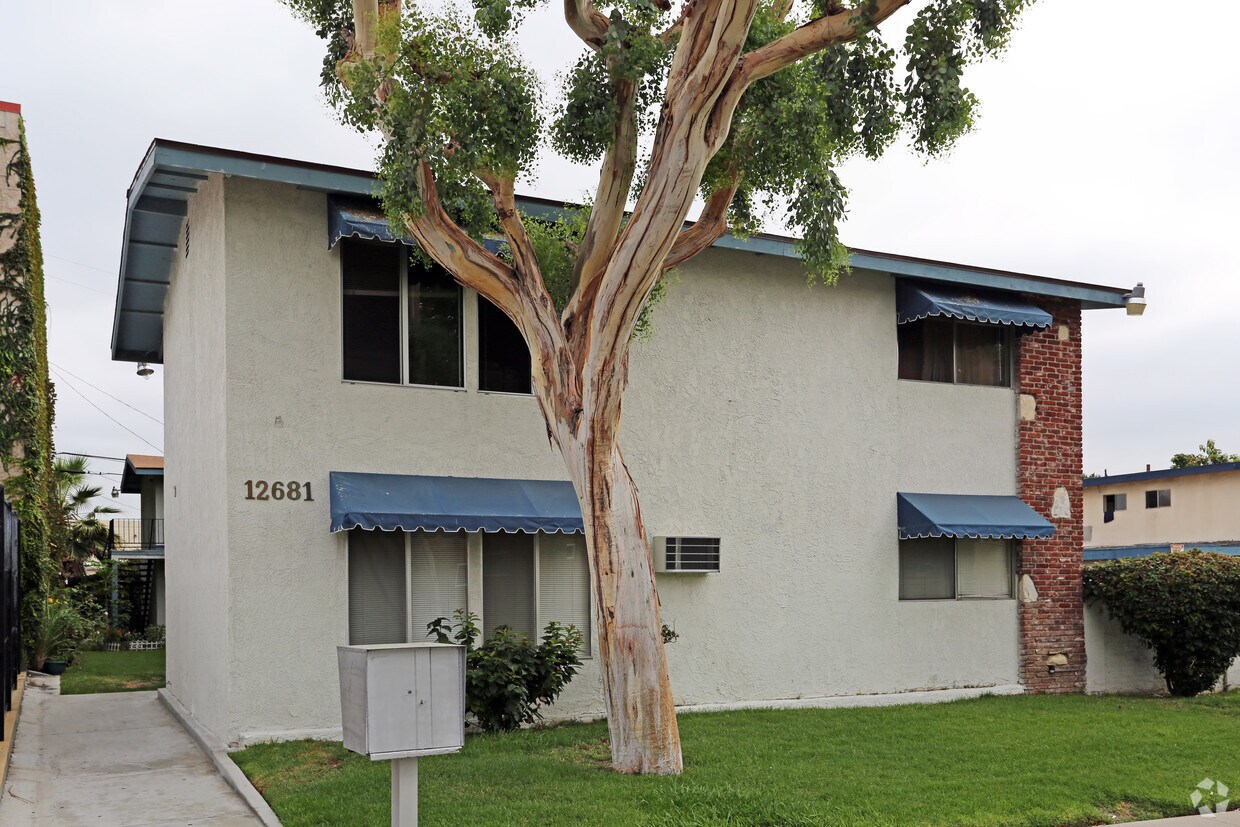 12681 Sunswept Ave, Garden Grove, CA 92843 Apartments in Garden Grove, CA