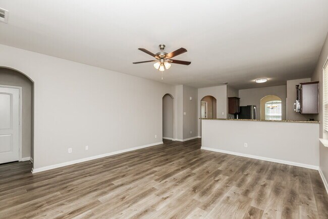 Building Photo - 6244 White Jade Dr