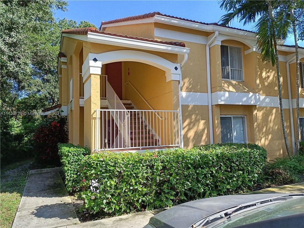 Foto principal - 2642 NW 33rd St