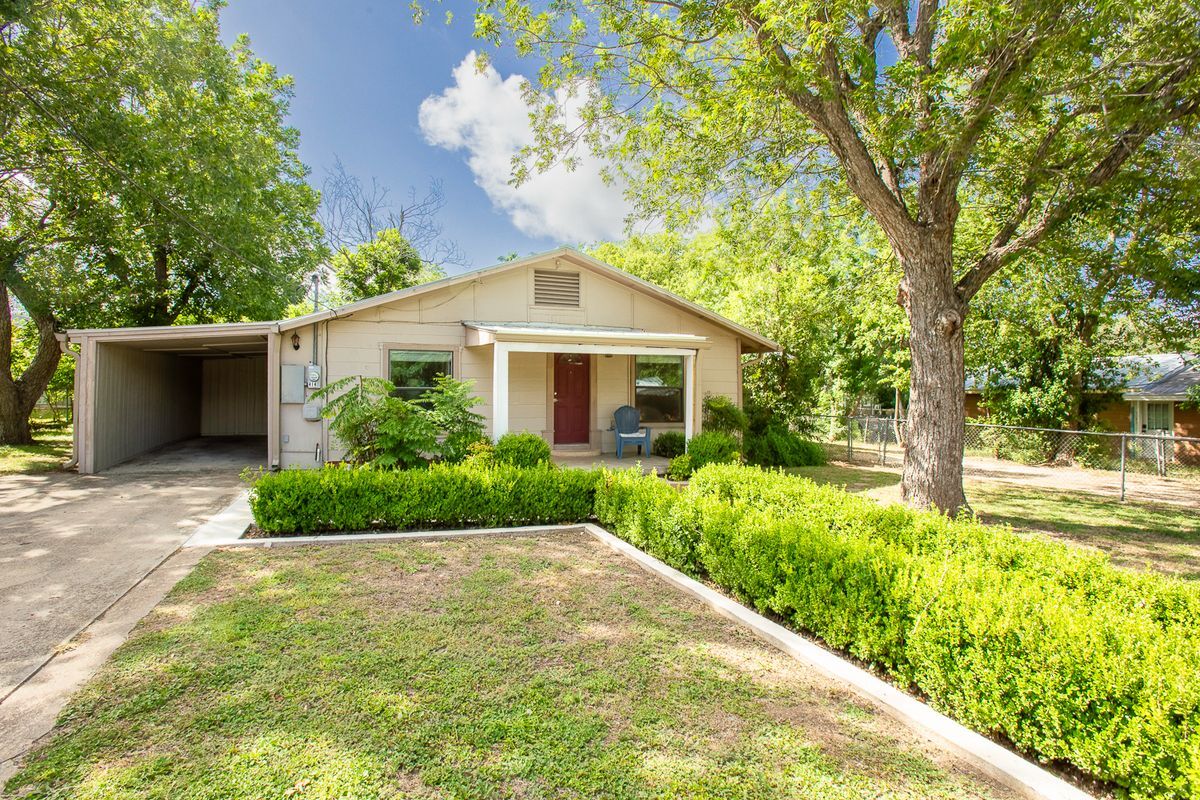 Foto principal - 414 Mill St