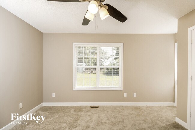 Foto del edificio - 2402 Cork St