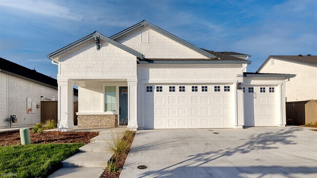 Foto del edificio - 3 br, 3.5 bath House - 7025 Pruett Drive 1