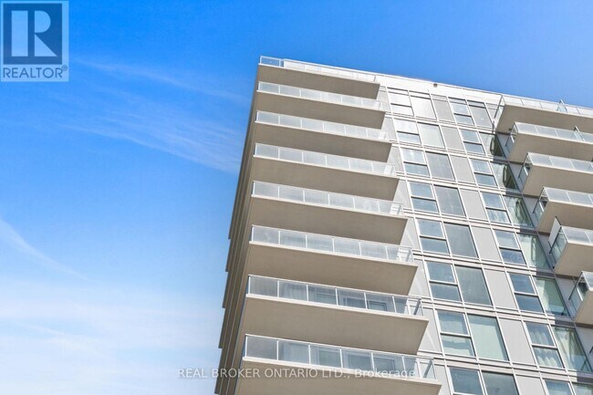 Building Photo - 185-185 Deerfield Rd