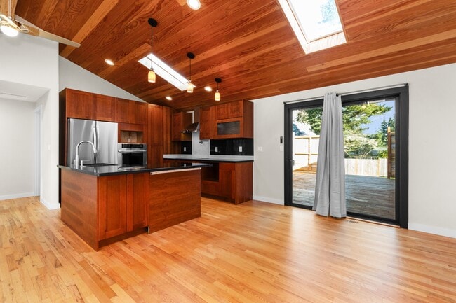 Foto del edificio - 7910 133rd Ave NE