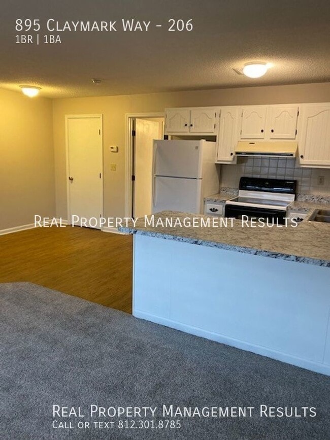 Foto del edificio - 895 Claymark Way