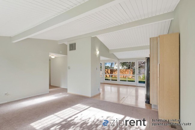 Building Photo - 2273 Gehringer Dr