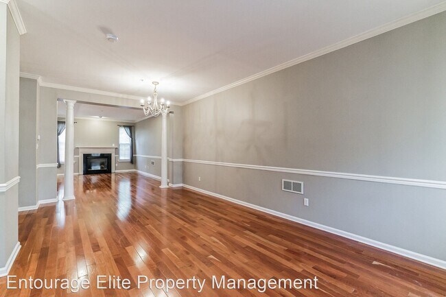 Building Photo - 3 br, 2.5 bath House - 76 Wheatsheaf Lane