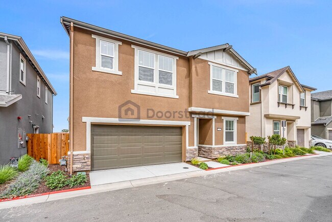 Building Photo - 217 Wellspring Ln
