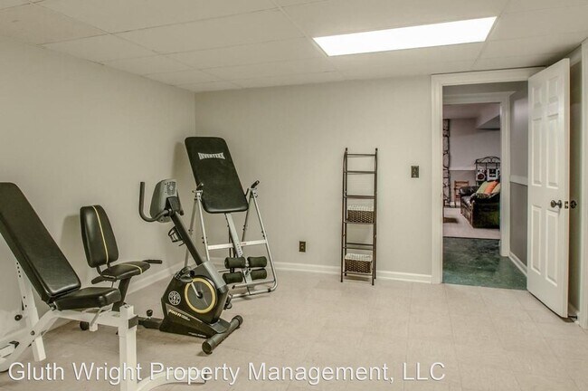 Foto del edificio - 4 br, 5 bath House - 1212 Norton Court