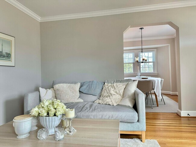 Foto del edificio - 1228 N Stuart St