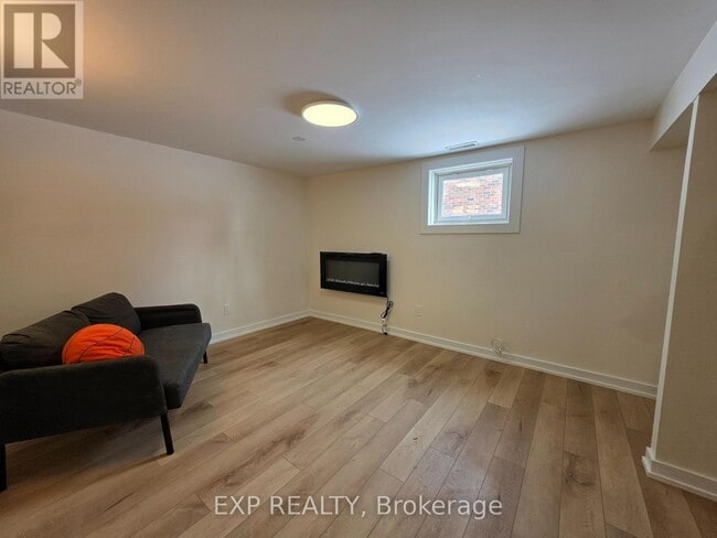 Building Photo - 77 Kulpin Ave