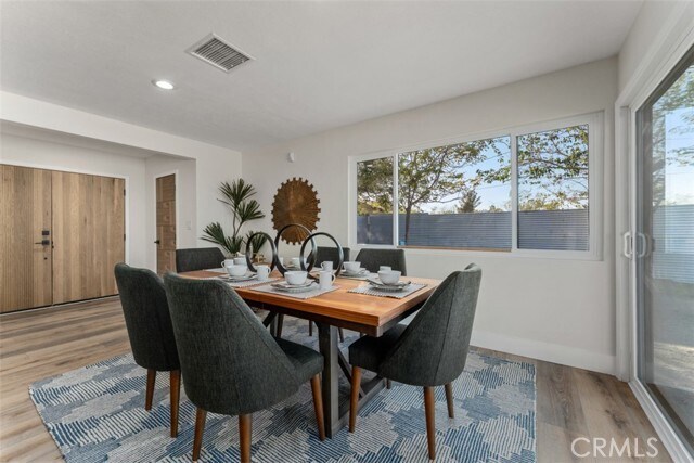 Building Photo - 60468 Latham Trail