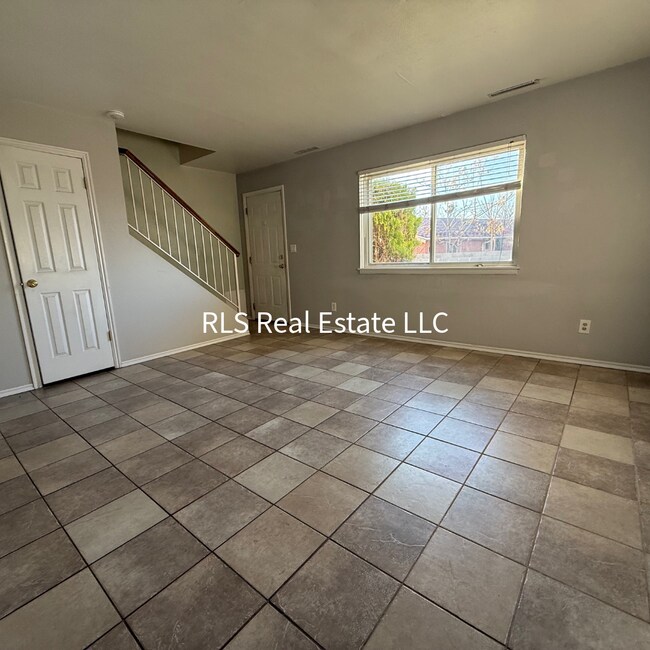 Foto del edificio - 1495 E 8600 S