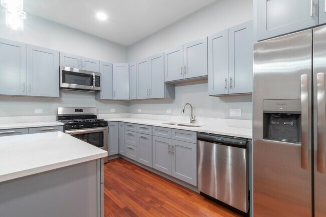 Foto del edificio - 23 W Hubbard St