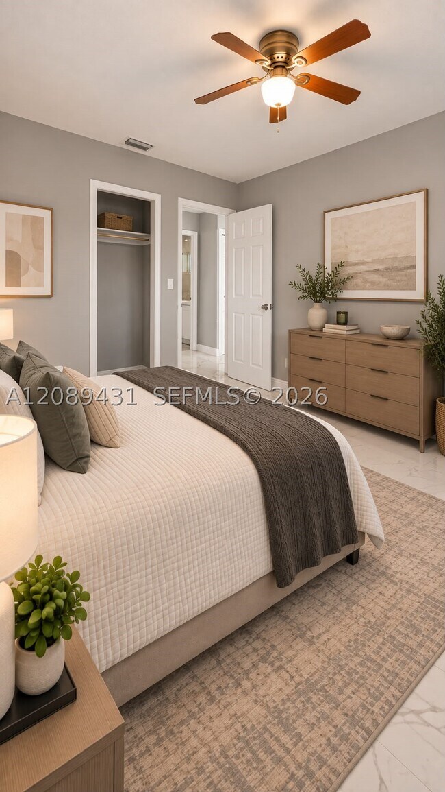 Foto del edificio - 4960 SW 28th Terrace