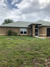 Building Photo - 2805 NW 5th Pl