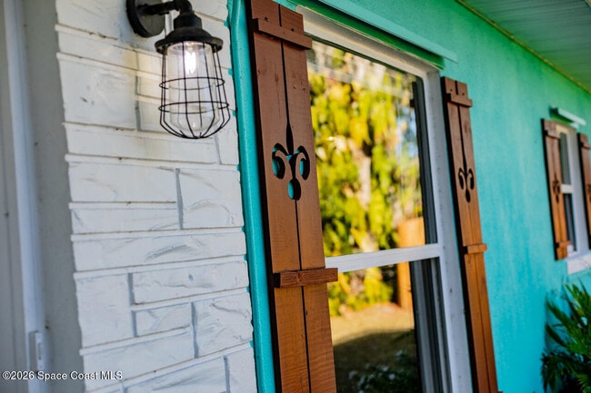 Building Photo - 177 Woodland Dr